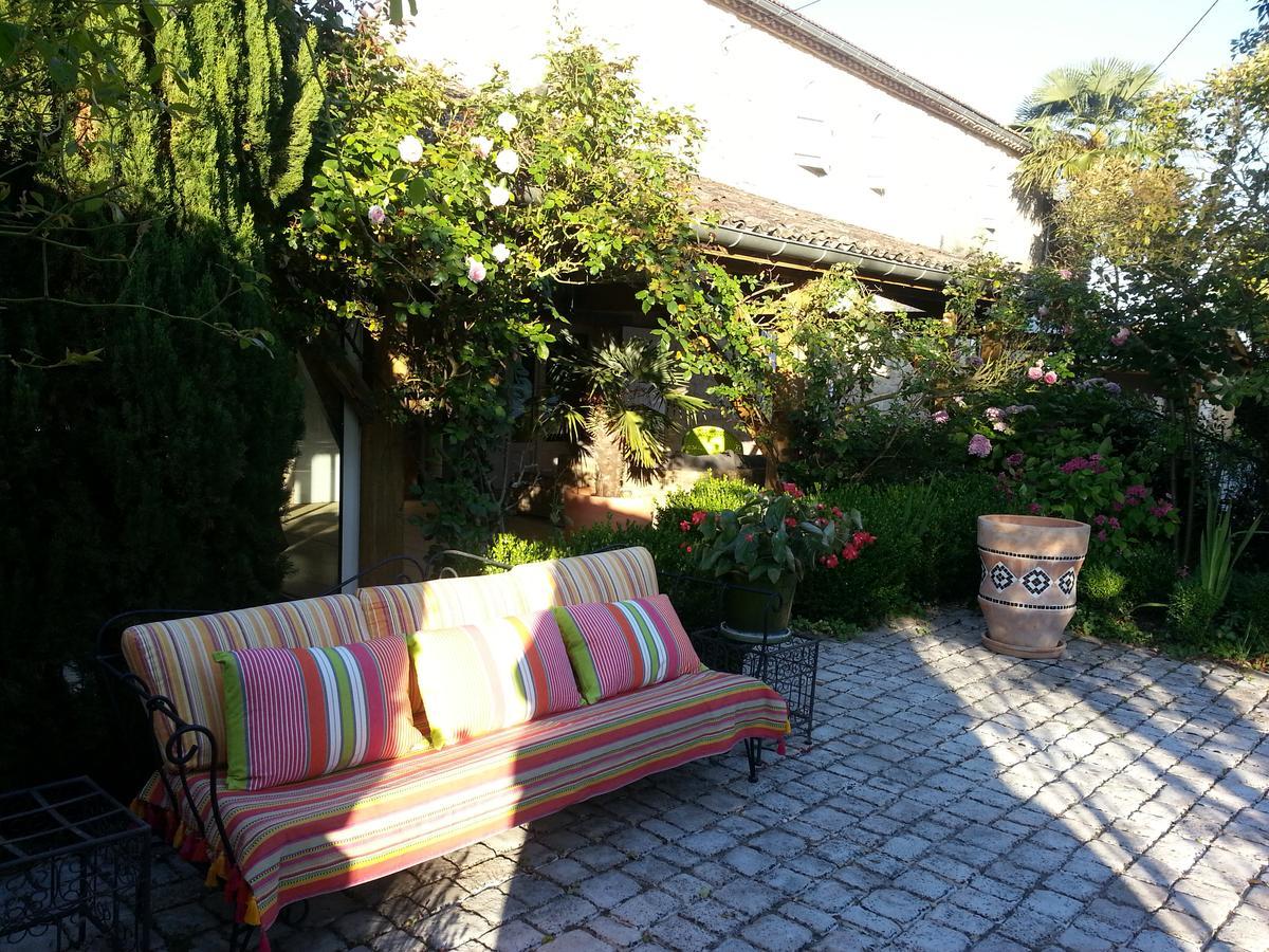 Le Clos D'Any Fontet Bagian luar foto
