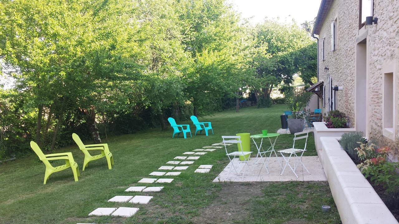 Le Clos D'Any Fontet Bagian luar foto
