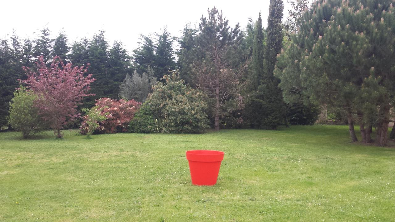 Le Clos D'Any Fontet Bagian luar foto