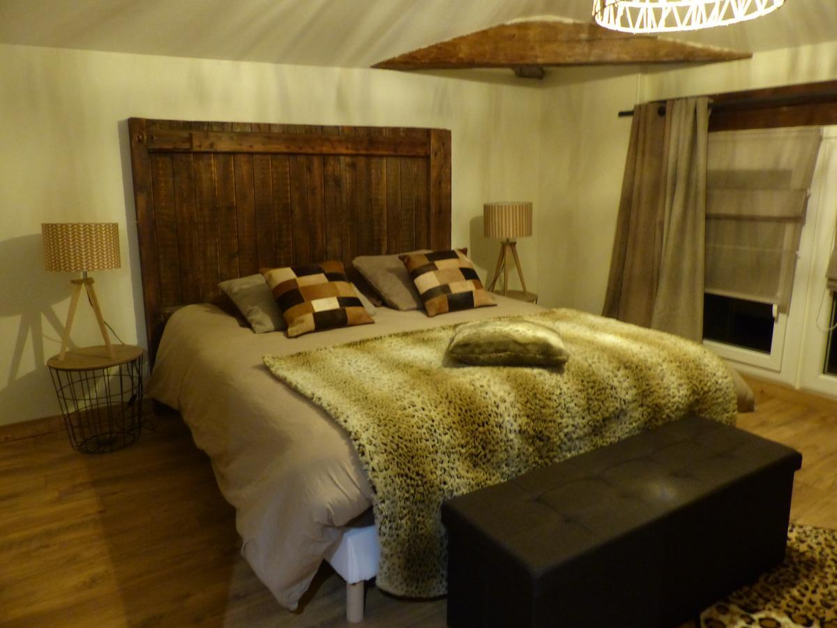Le Clos D'Any Fontet Bagian luar foto
