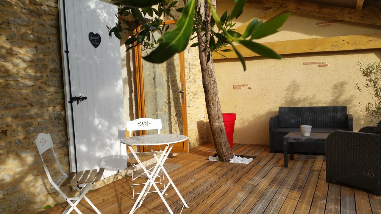 Le Clos D'Any Fontet Bagian luar foto