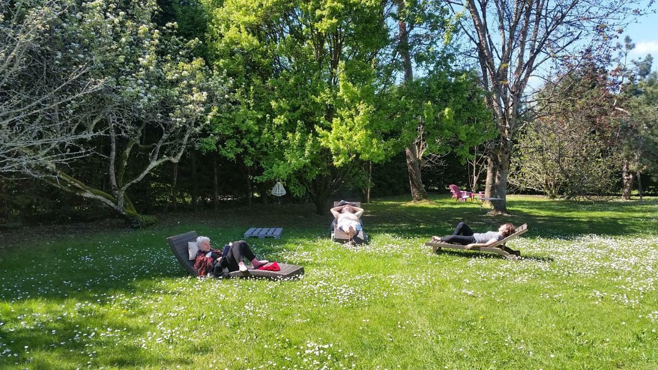 Le Clos D'Any Fontet Bagian luar foto